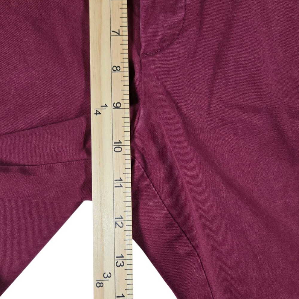 Banana Republic Emerson Shorts Mens 31 Solid Burgundy Chino Cotton Preppy - Picture 5 of 8